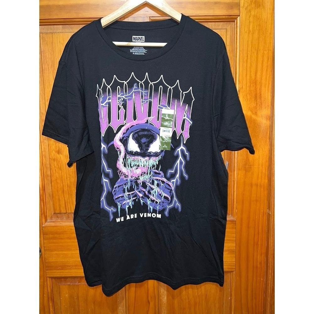 Marvel Venom Lightning We Are Venom Graphic T-Shirt Mens Medium Black Small